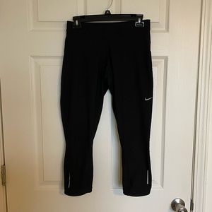 Nike capri leggings